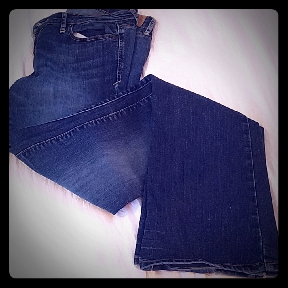 Jean's Abercrombie & Fitch -Emma